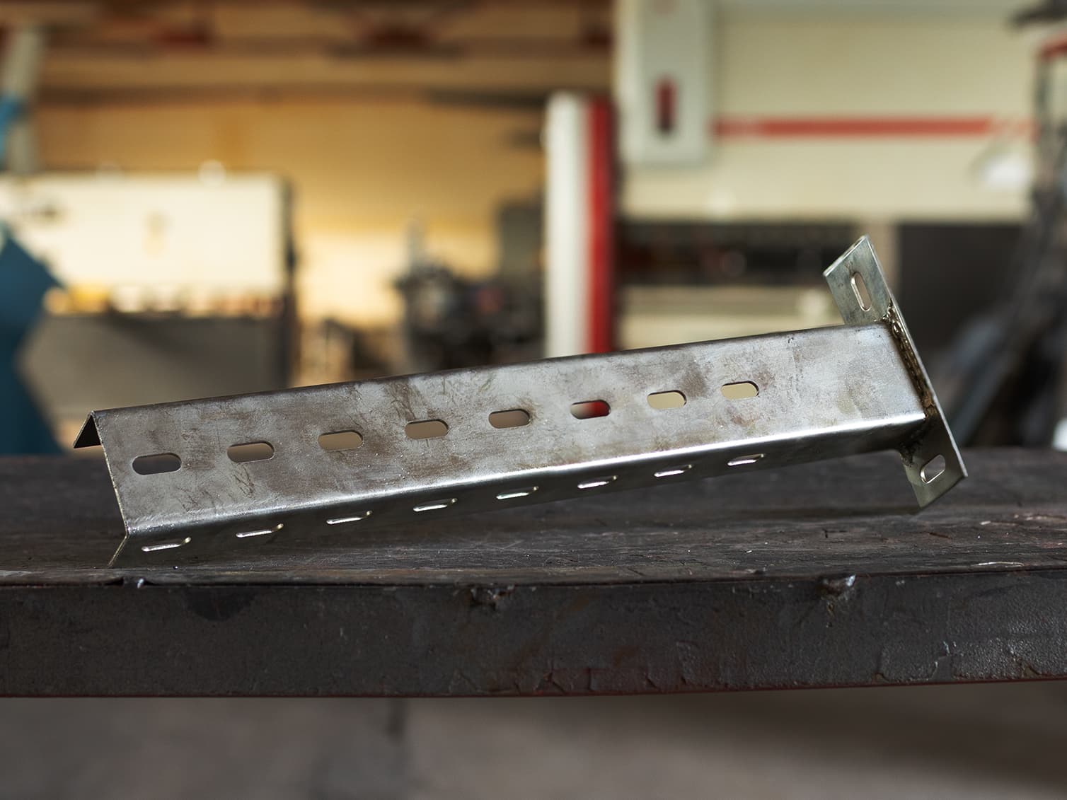 Ceiling support - tns